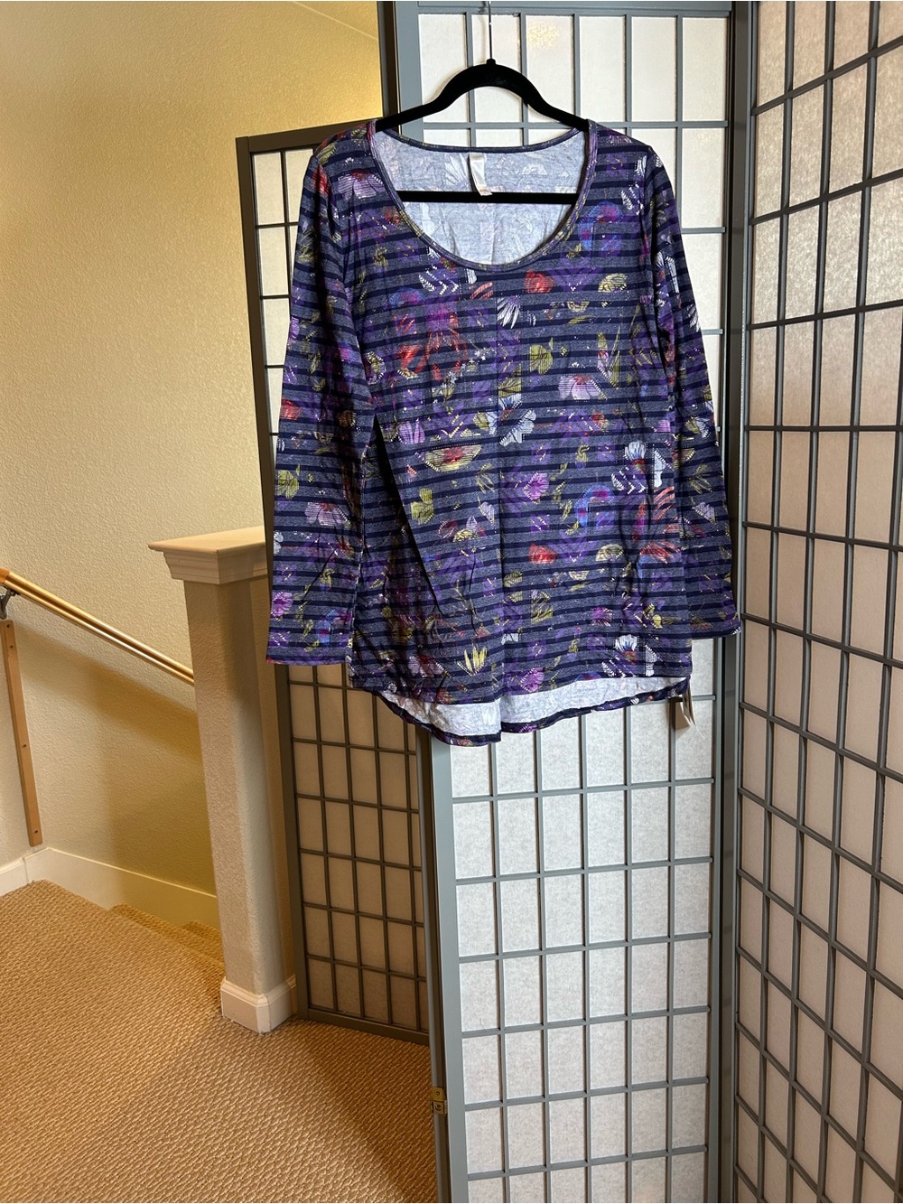 NWT LuLaRoe Lynnae Purple Striped Floral Scoop Neck Long Sleeve Top